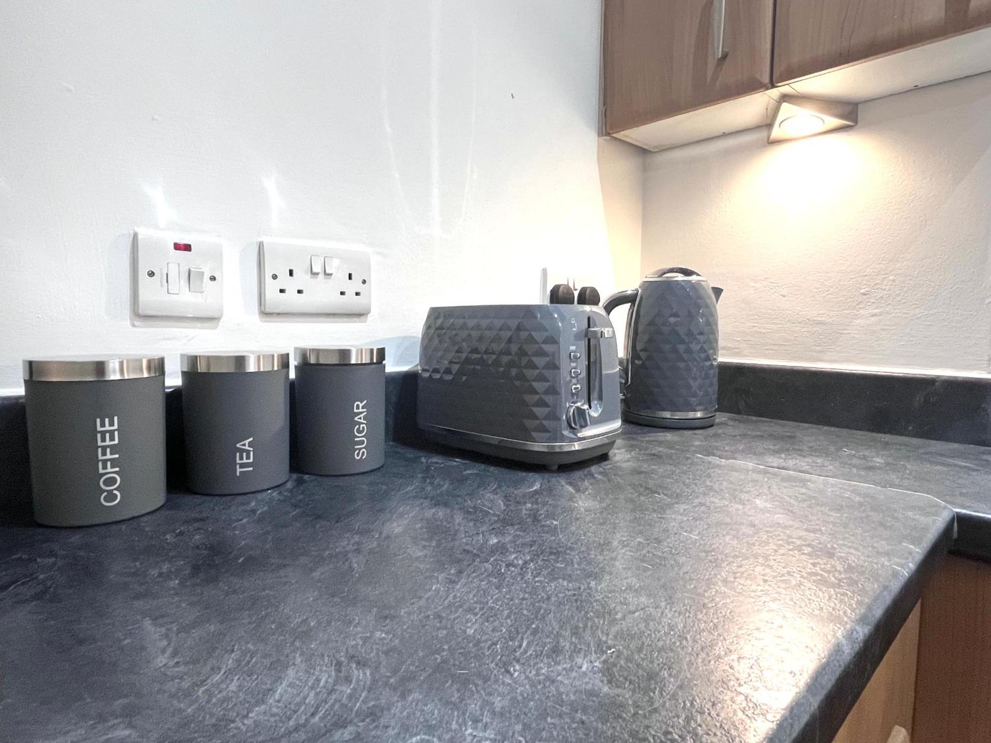 Stylish Stay! Park And Walk Anywhere Apartment Manchester